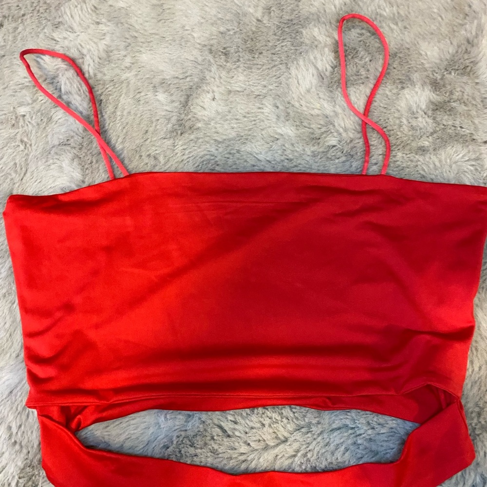 Red crop top